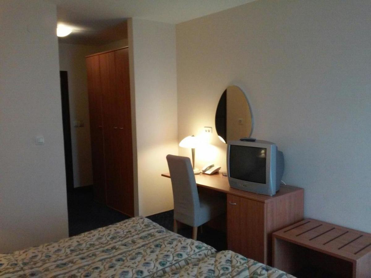 Hotel Monument Mrakovica 外观 照片