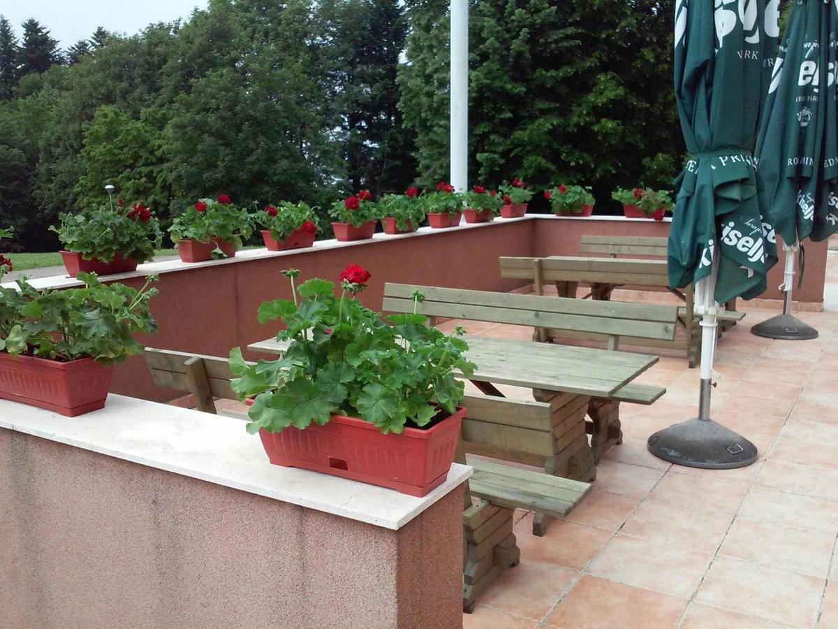 Hotel Monument Mrakovica 外观 照片